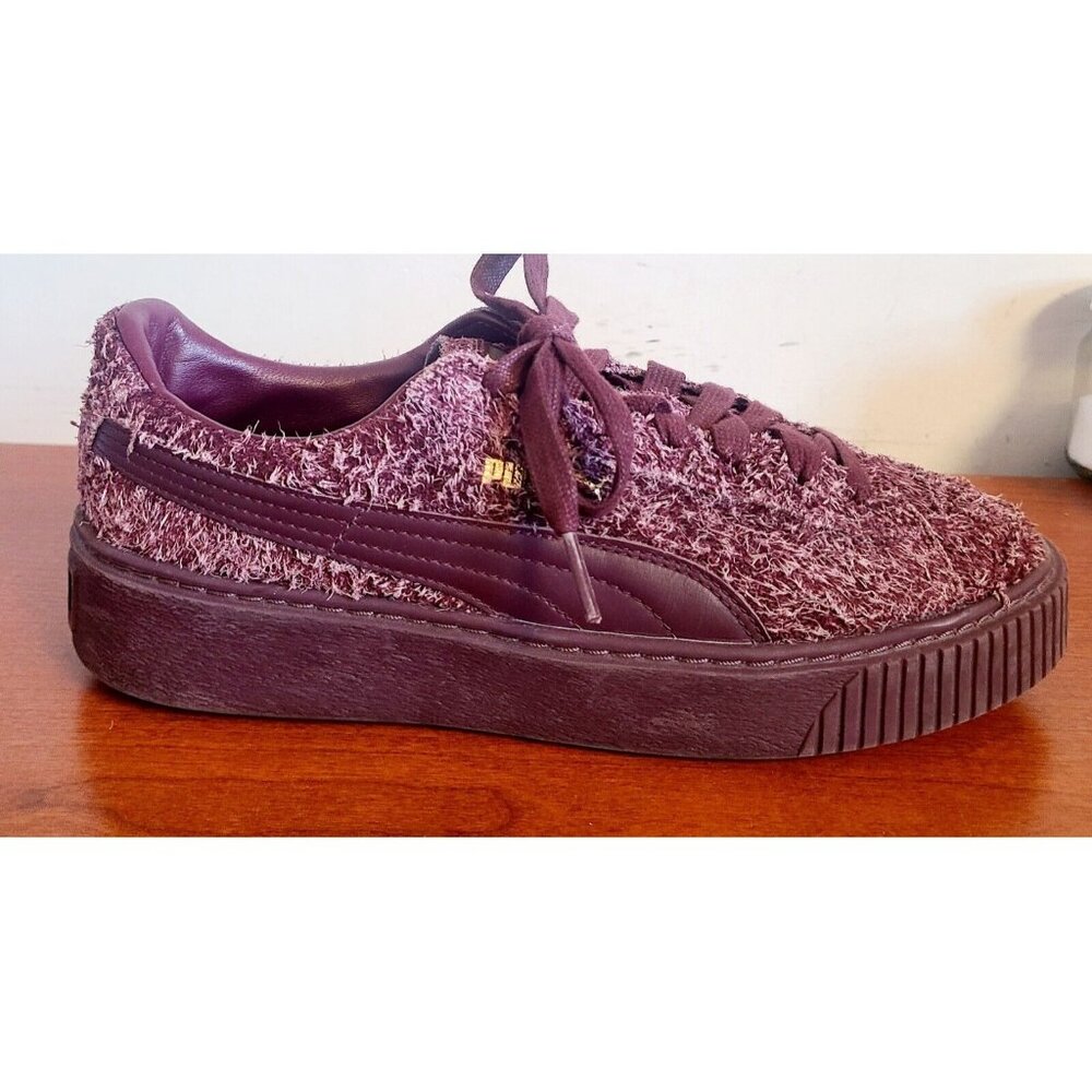 Puma Women's Sneakers in Burgundy
